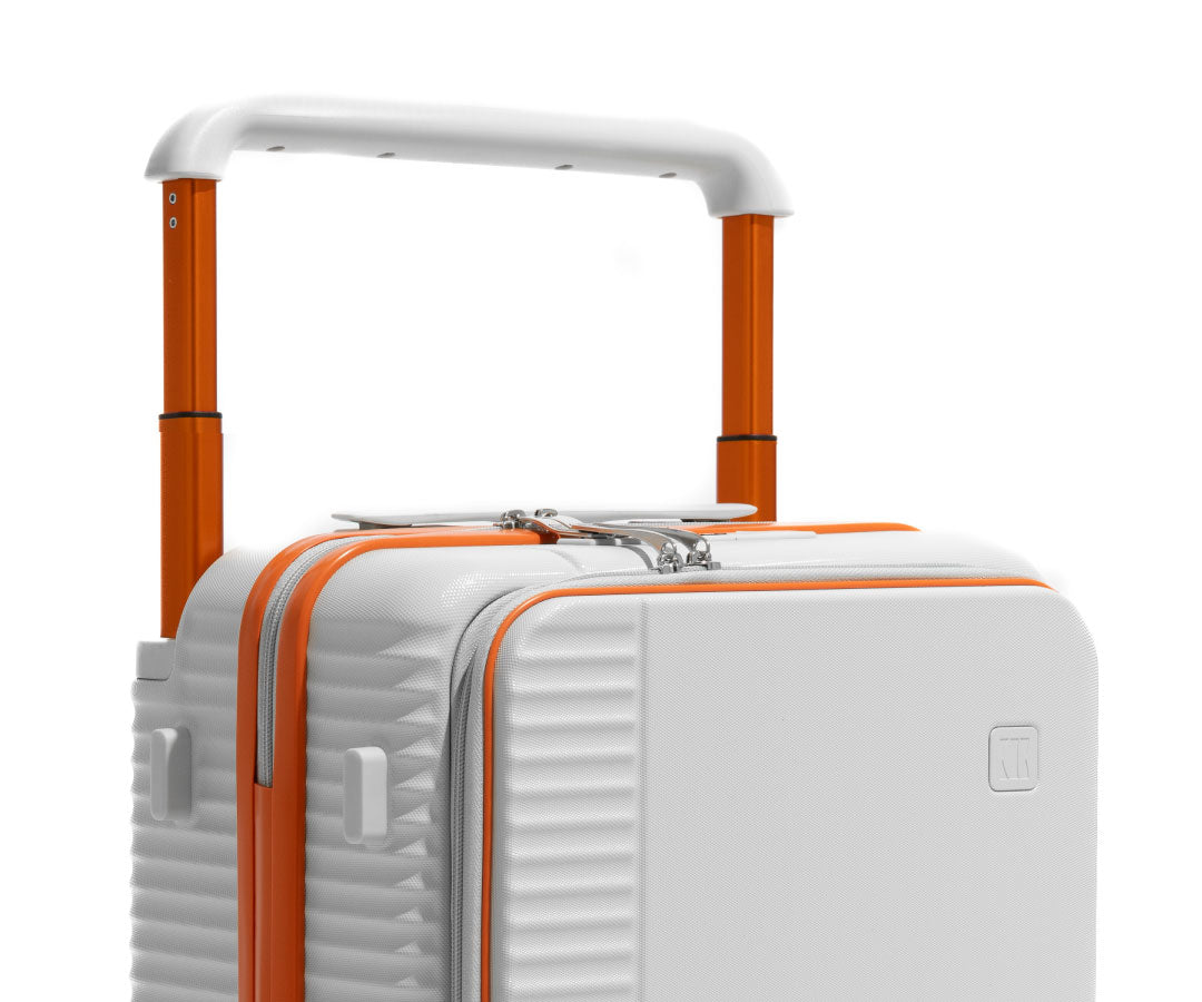 Buy Signature Pro Cabin Suitcase Online - ICON